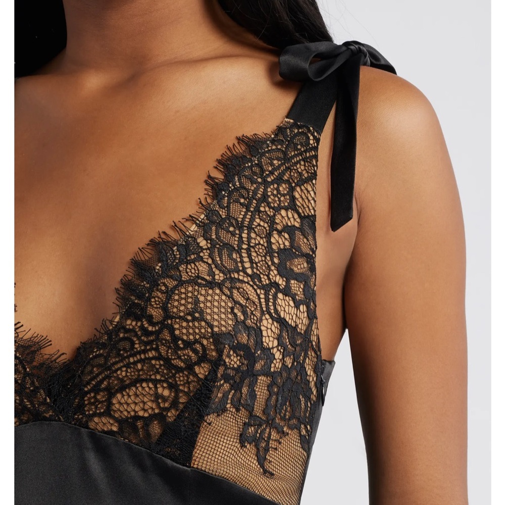 NWT WAYF Almera Lace & Satin‎ Cocktail Maxi Dress - Picture 8 of 8